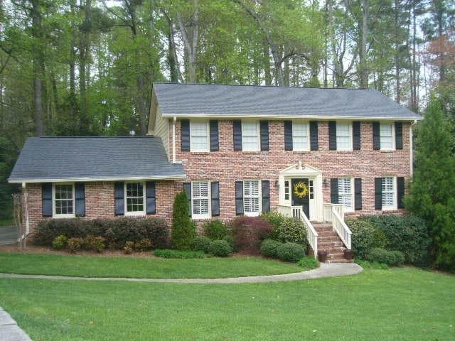 1354 Holly Bank Circle, Dunwoody, GA 30338 — most recent listing photo