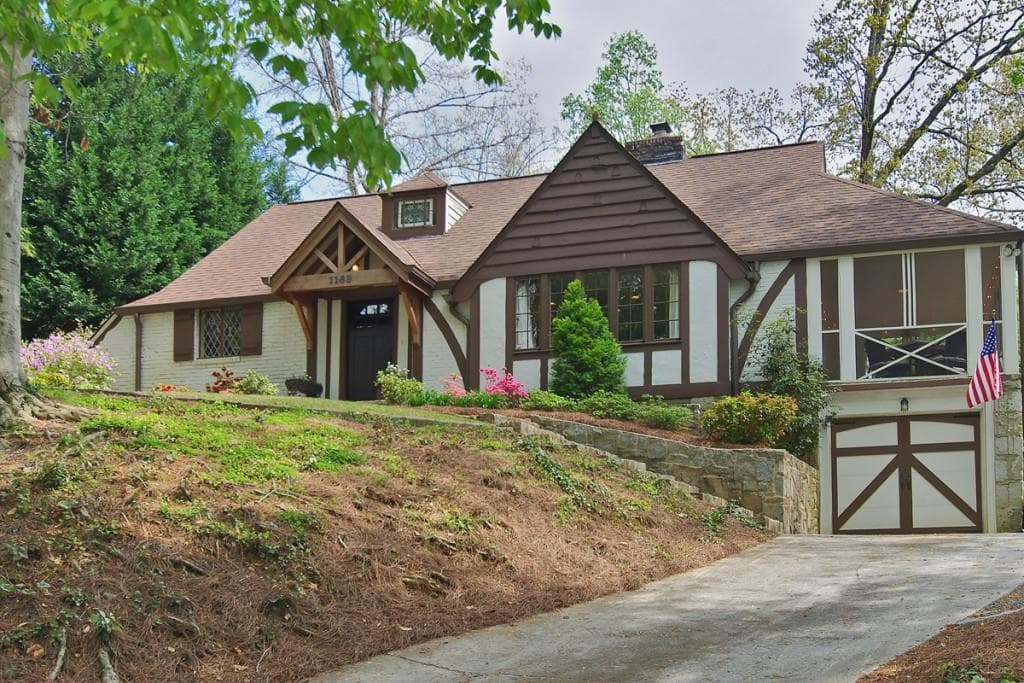 3 bedroom, 2,377 sq ft single family residence sold at 1189 N Decatur Road, Atlanta, GA 30306