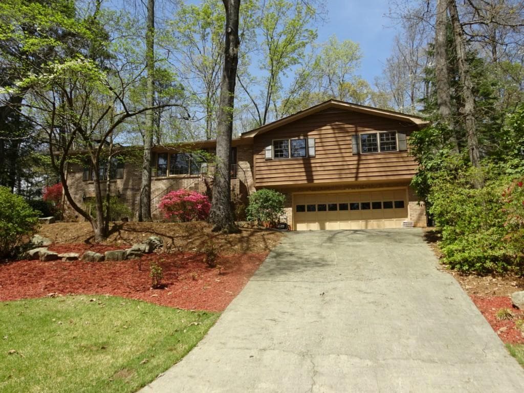 2840 Wendy Lane, Marietta, GA 30062 — most recent listing photo