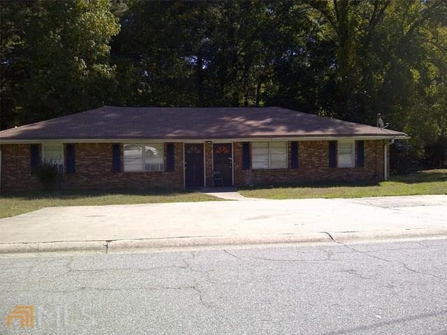 duplex sold at 4110 John Arnold Circle, Conley, GA 30288