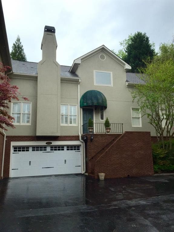 3 bedroom, 2,428 sq ft townhouse sold at 4194 Roswell Road, Atlanta, GA 30342