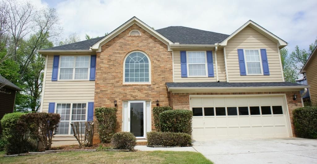 3 bedroom, 2,443 sq ft single family residence sold at 3327 James Harbor Way, Lawrenceville, GA 30044