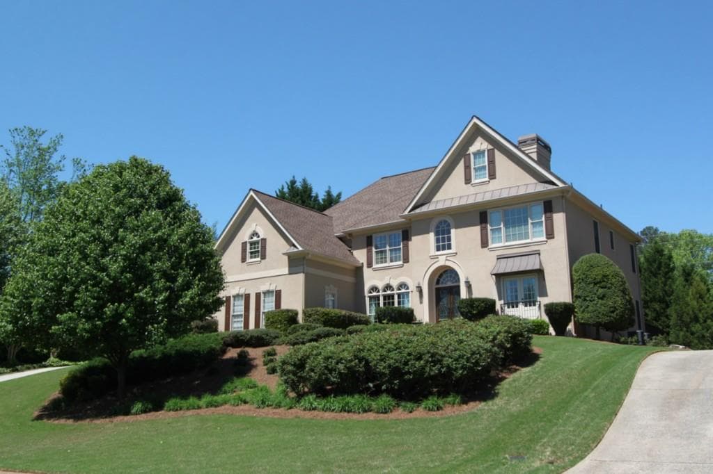 3323 Aylesbury Court, Roswell, GA 30075 — most recent listing photo