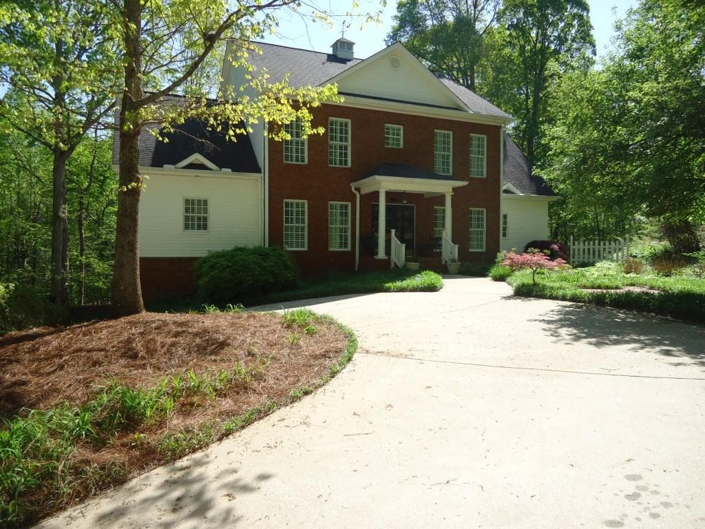 640 Page Place, Canton, GA 30114 — most recent listing photo