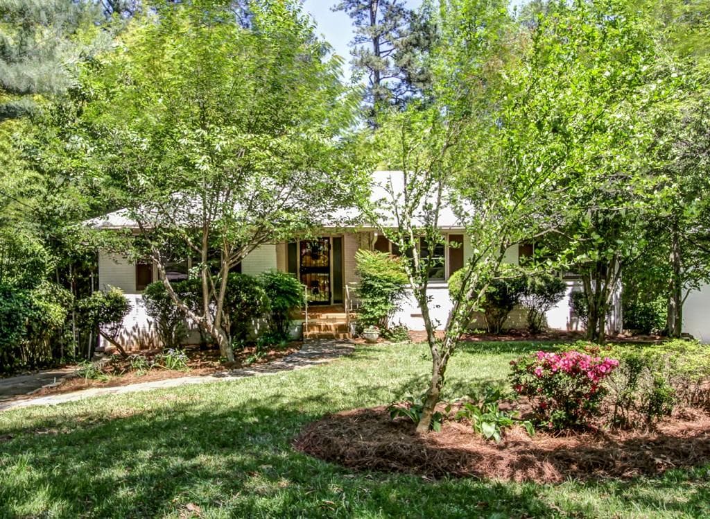 4 bedroom, 1,456 sq ft single family residence sold at 1258 Mayfair Drive, Atlanta, GA 30324