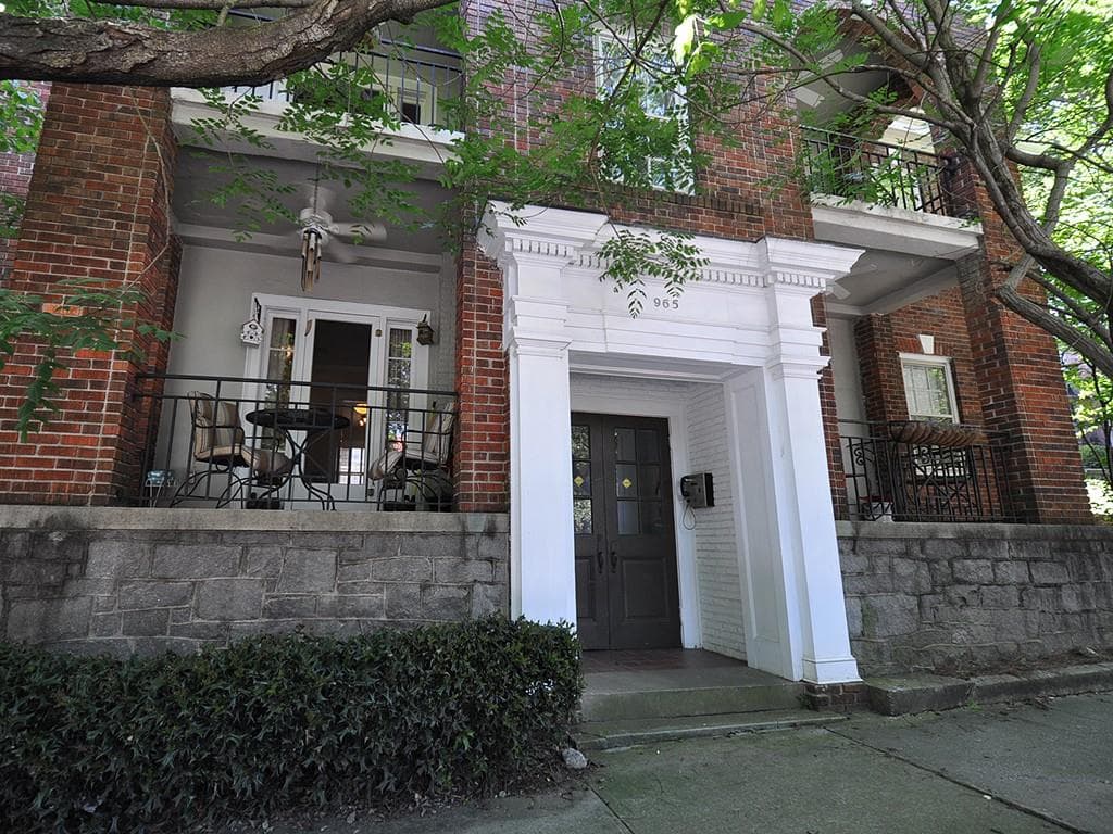 1 bedroom, 637 sq ft condominium sold at 965 Greenwood Avenue 1, Atlanta, GA 30306