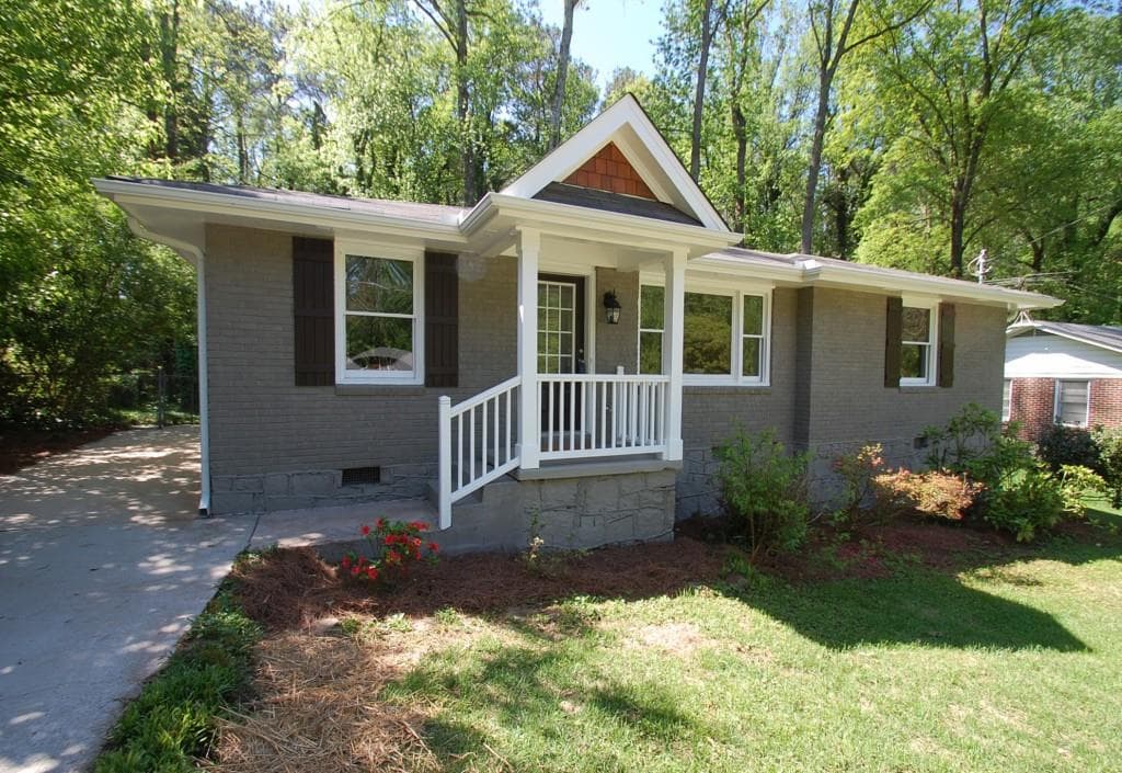 3 bedroom single family residence sold at 2567 McCurdy Way, Decatur, GA 30033