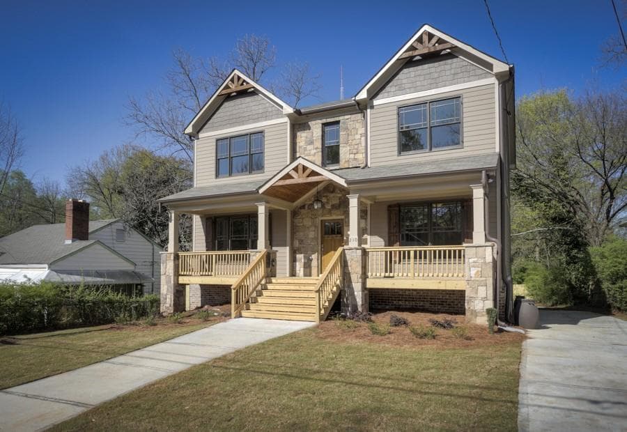 4 bedroom, 2,950 sq ft single family residence sold at 210 Warren Street, Atlanta, GA 30317