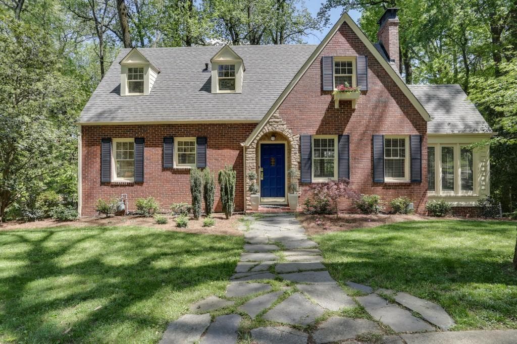 4 bedroom single family residence sold at 1711 Homestead Avenue, Atlanta, GA 30306