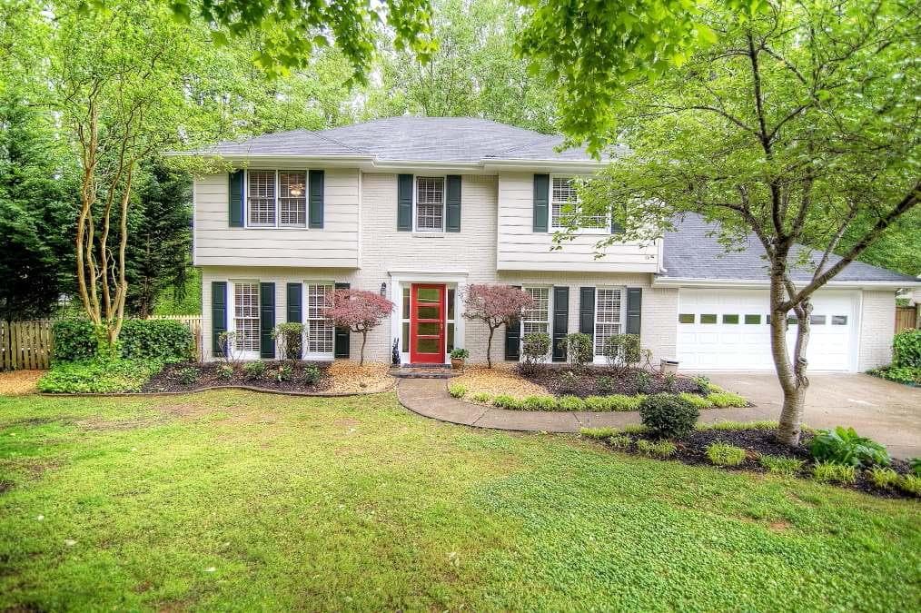 4 bedroom, 2,447 sq ft single family residence sold at 4273 Revere Circle, Marietta, GA 30062