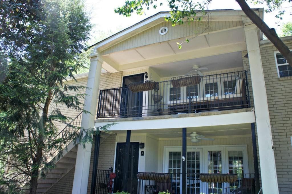 311 Peachtree Hills Avenue 15B, Atlanta, GA 30305 — most recent listing photo