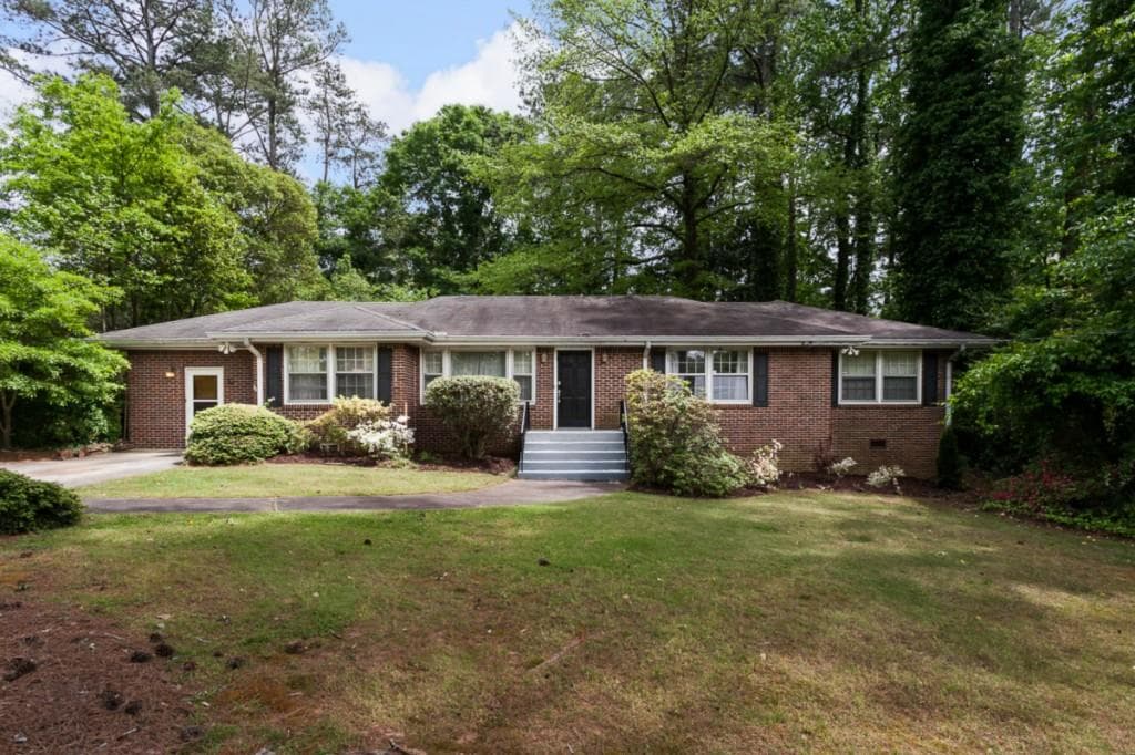 1298 Amanda Circle, Decatur, GA 30033 — most recent listing photo