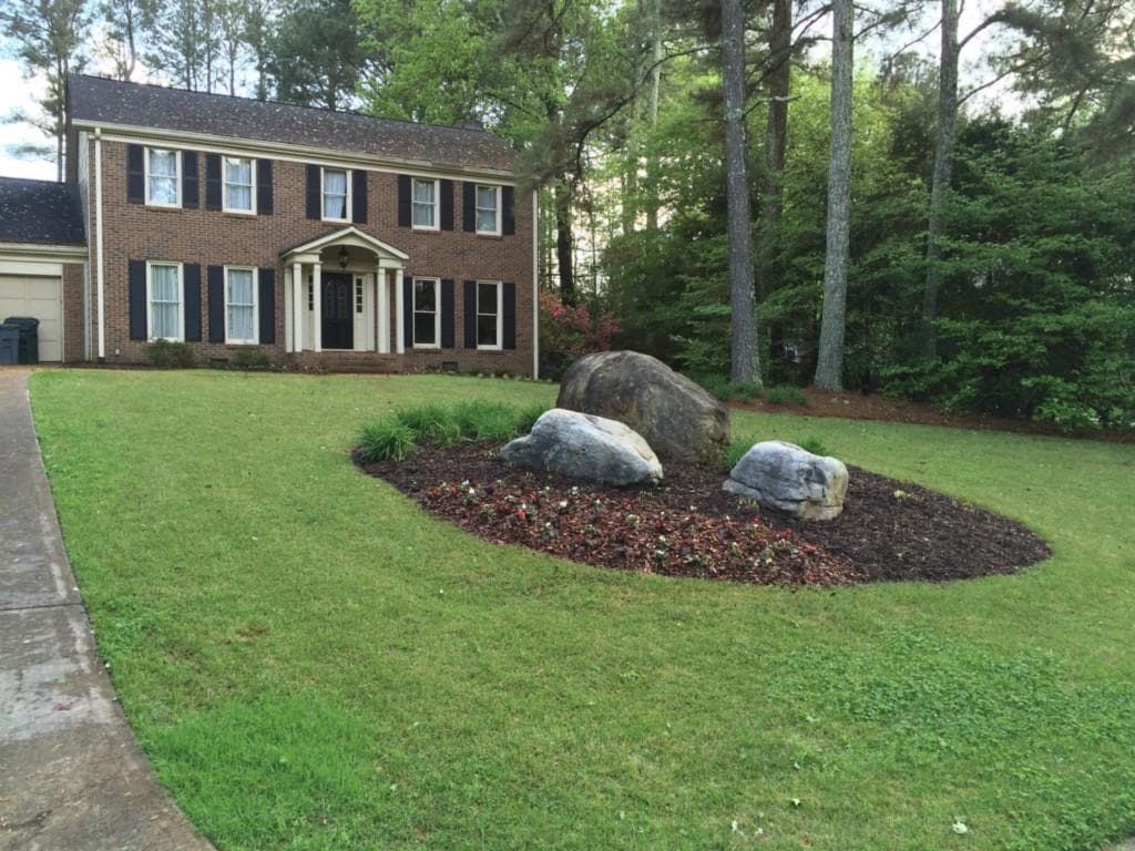 5 bedroom single family residence sold at 3842 Emerson Street, Marietta, GA 30062