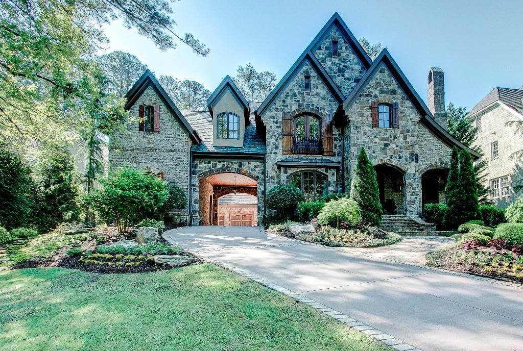 6 bedroom single family residence sold at 4531 Club Valley Drive, Atlanta, GA 30319