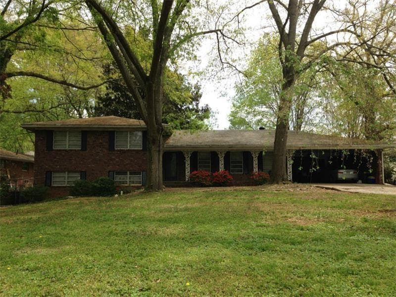 4 bedroom single family residence sold at 2620 Sunrise Drive, Atlanta, GA 30345