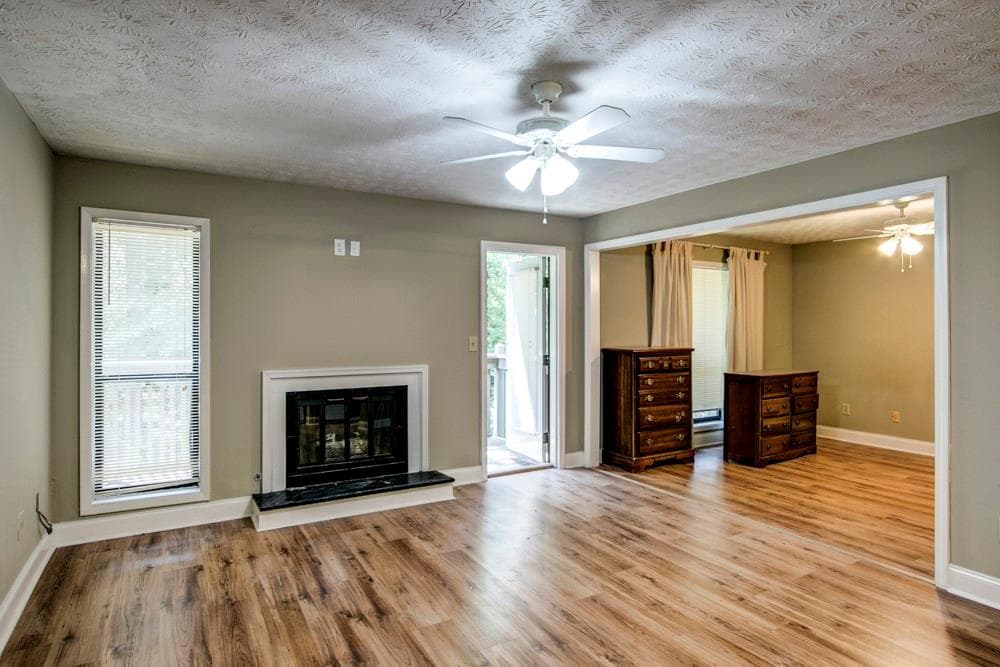 906 Dunbar Drive 906, Dunwoody, GA 30338 — most recent listing photo