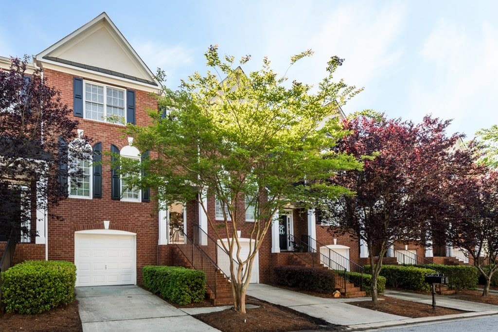 3 bedroom, 1,896 sq ft townhouse sold at 4955 Warmstone Way, Atlanta, GA 30339