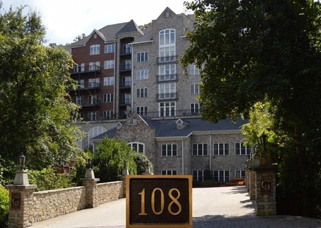 2 bedroom, 1,981 sq ft condominium sold at 3280 Stillhouse Lane 108, Atlanta, GA 30339