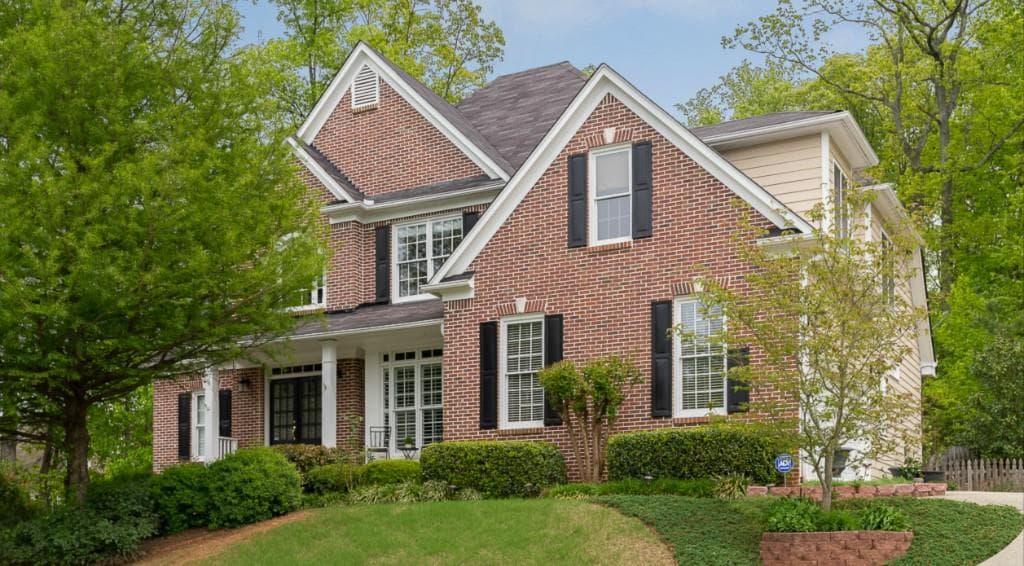 6 bedroom, 3,750 sq ft single family residence sold at 1640 Emerald Ridge, Marietta, GA 30062