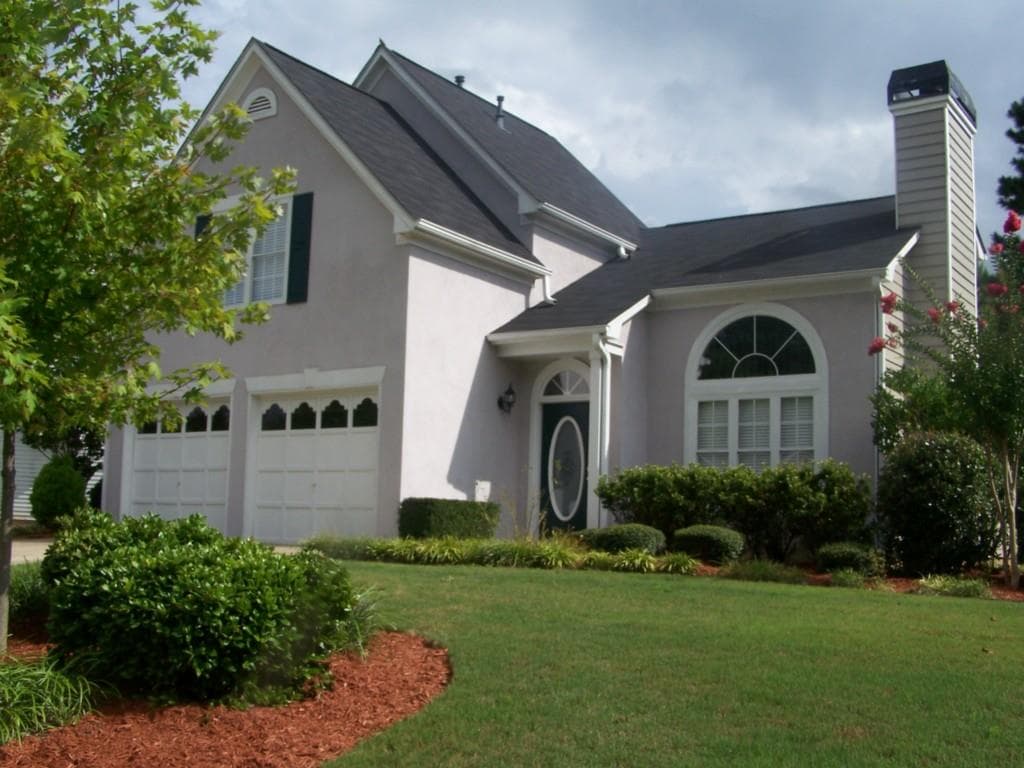 3 bedroom, 1,601 sq ft single family residence sold at 140 Eagle Glen Drive, Woodstock, GA 30189