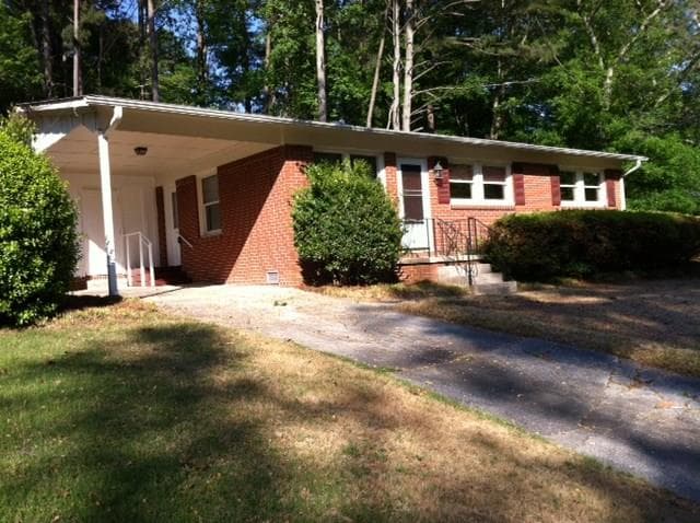 1005 Greenbriar Circle, Decatur, GA 30033 — most recent listing photo