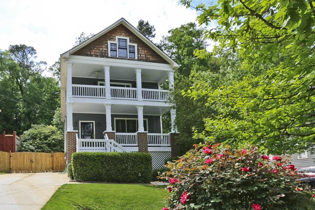 3 bedroom, 1,788 sq ft single family residence sold at 1625 Peachcrest Road, Decatur, GA 30032