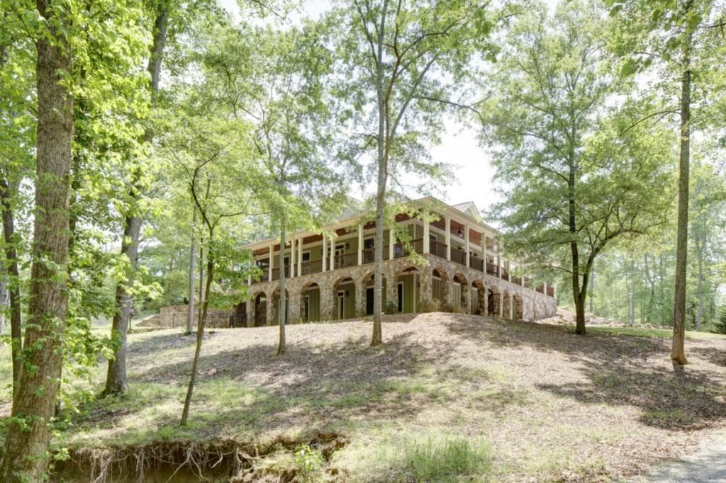 4 bedroom, 3,528 sq ft single family residence sold at 7710 Pooles Mill Road, Ball Ground, GA 30107
