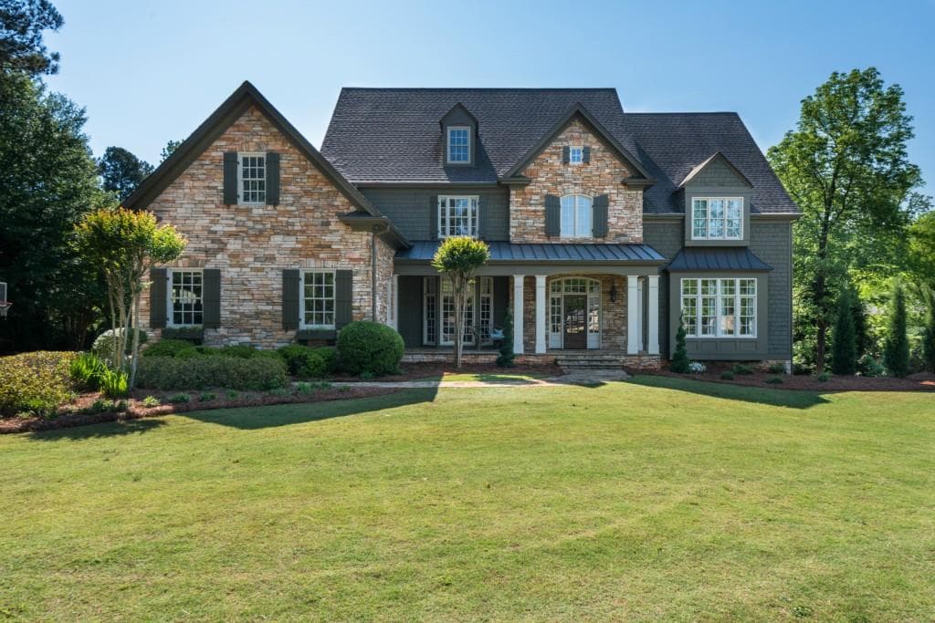 6 bedroom single family residence sold at 54 Woodlawn Drive, Marietta, GA 30067
