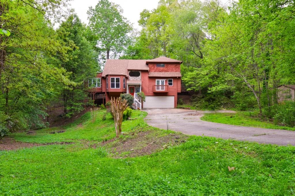 5966 Lakeshore Drive, Mableton, GA 30126 — most recent listing photo