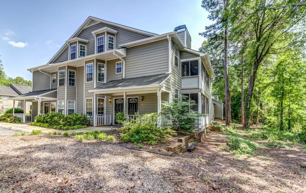1512 Oakridge Court 1512, Decatur, GA 30033 — most recent listing photo