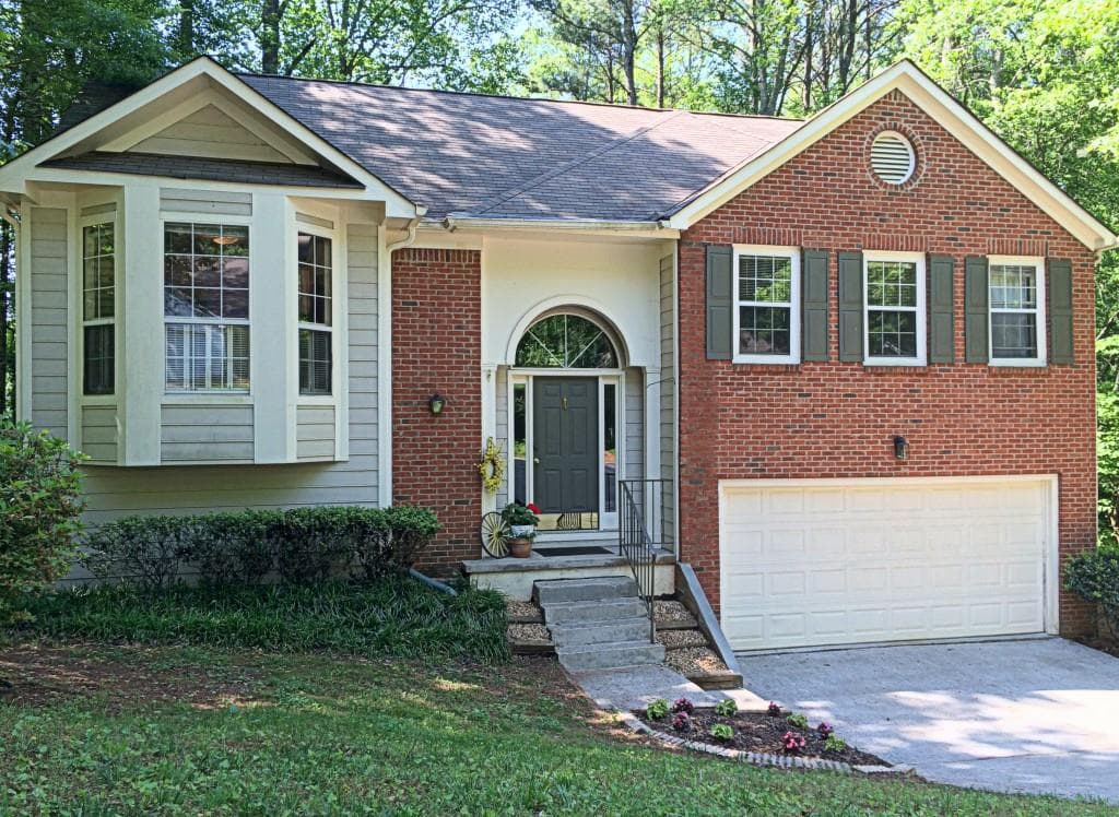 1210 Taylor Oaks Drive, Roswell, GA 30076 — most recent listing photo
