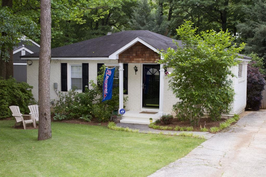 2 bedroom single family residence sold at 611 Daniel Avenue, Decatur, GA 30032