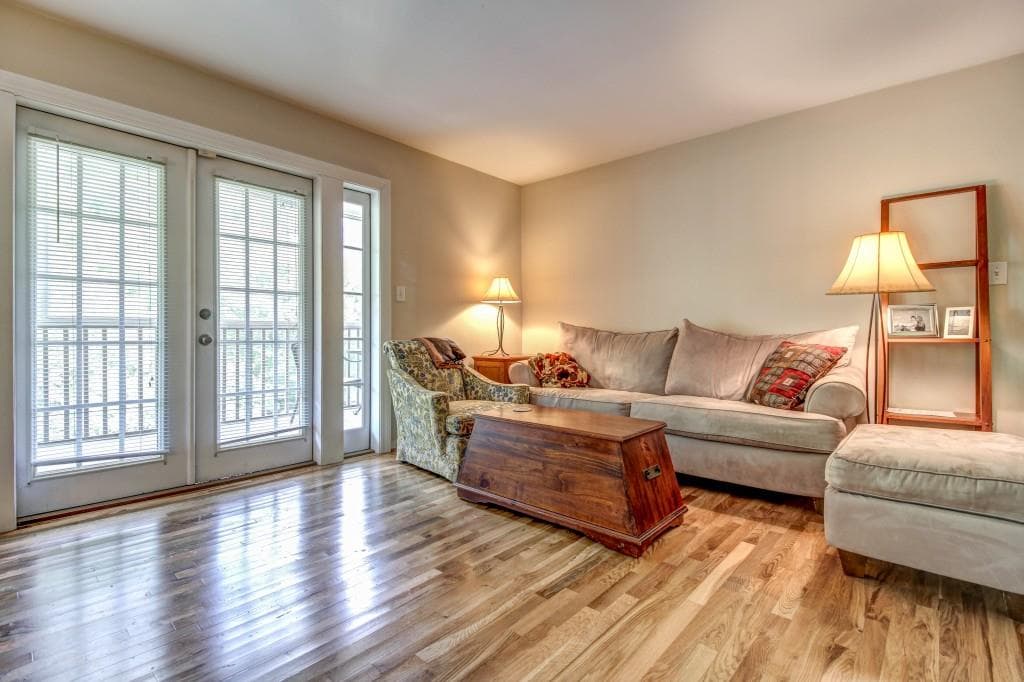 2 bedroom, 1,060 sq ft condominium sold at 1445 Monroe Drive C47, Atlanta, GA 30324