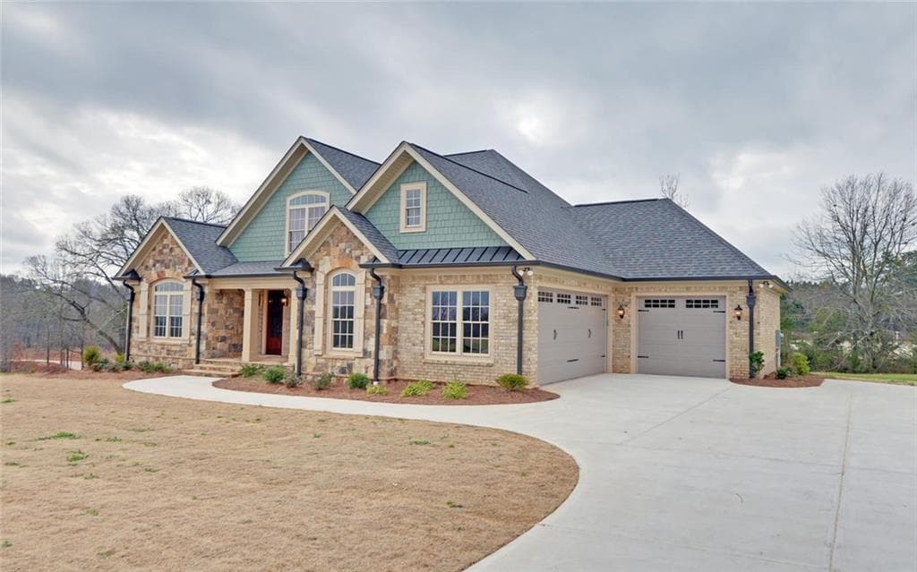4 bedroom single family residence sold at 5322 Retreat Drive, Flowery Branch, GA 30542