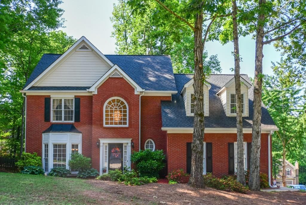 4 bedroom, 2,568 sq ft single family residence sold at 1481 Burycove Circle, Lawrenceville, GA 30043