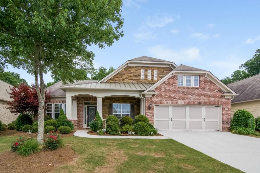 6308 Thunder Ridge Circle, Hoschton, GA 30548 — most recent listing photo