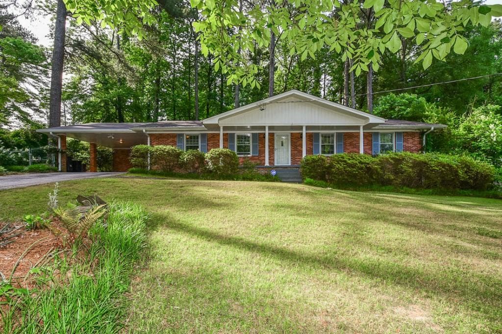 3 bedroom, 1,624 sq ft single family residence sold at 2371 Melinda Drive, Atlanta, GA 30345