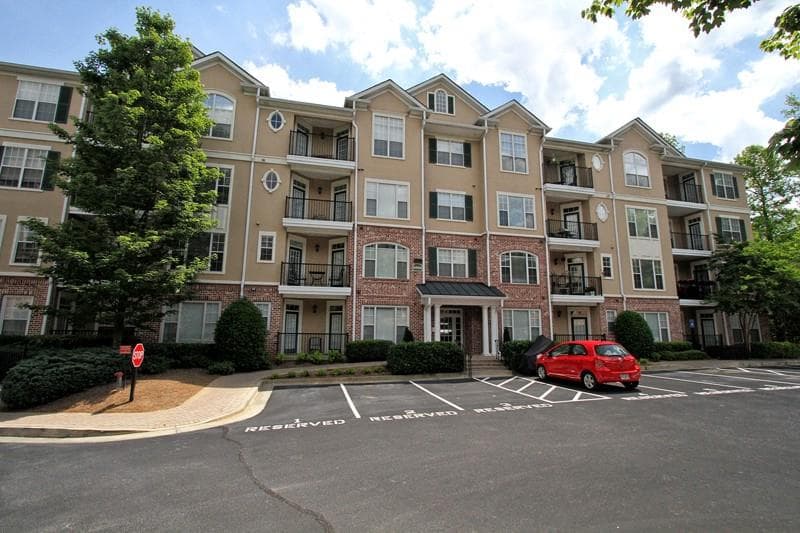 4108 Stratford Commons, Decatur, GA 30030 — most recent listing photo