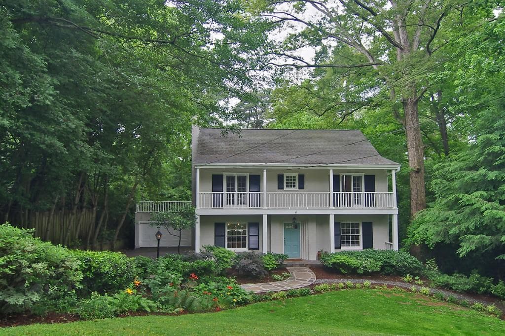3 bedroom single family residence sold at 675 E Pelham Road, Atlanta, GA 30324