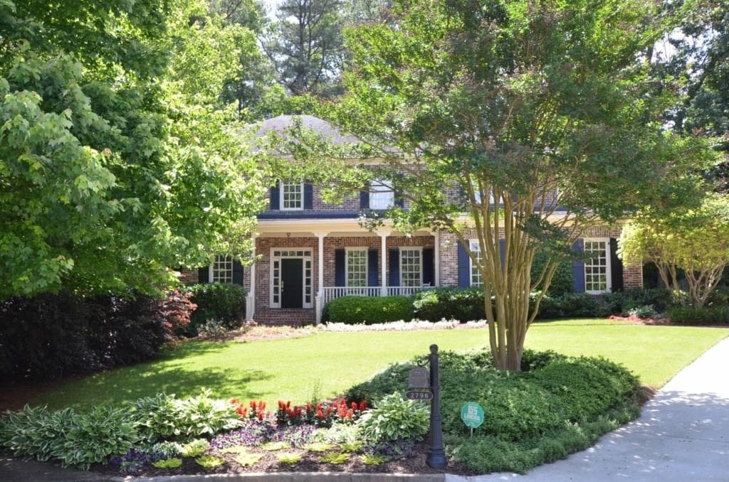 5 bedroom, 4,279 sq ft single family residence sold at 2796 Payton Oaks Drive, Atlanta, GA 30345