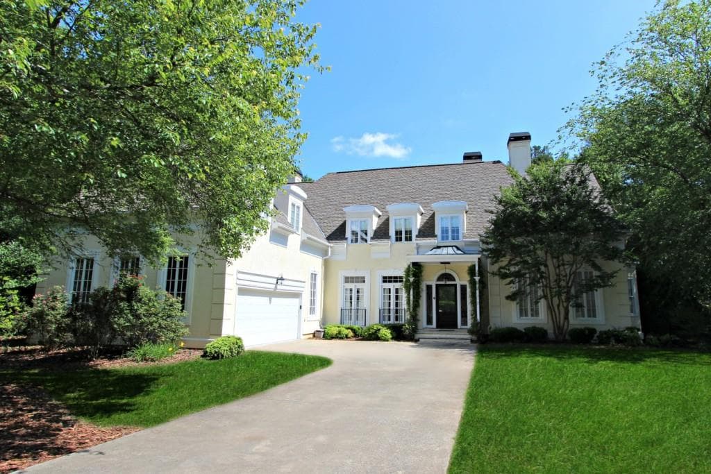 5530 Chelsen Wood Drive, Johns Creek, GA 30097 — most recent listing photo