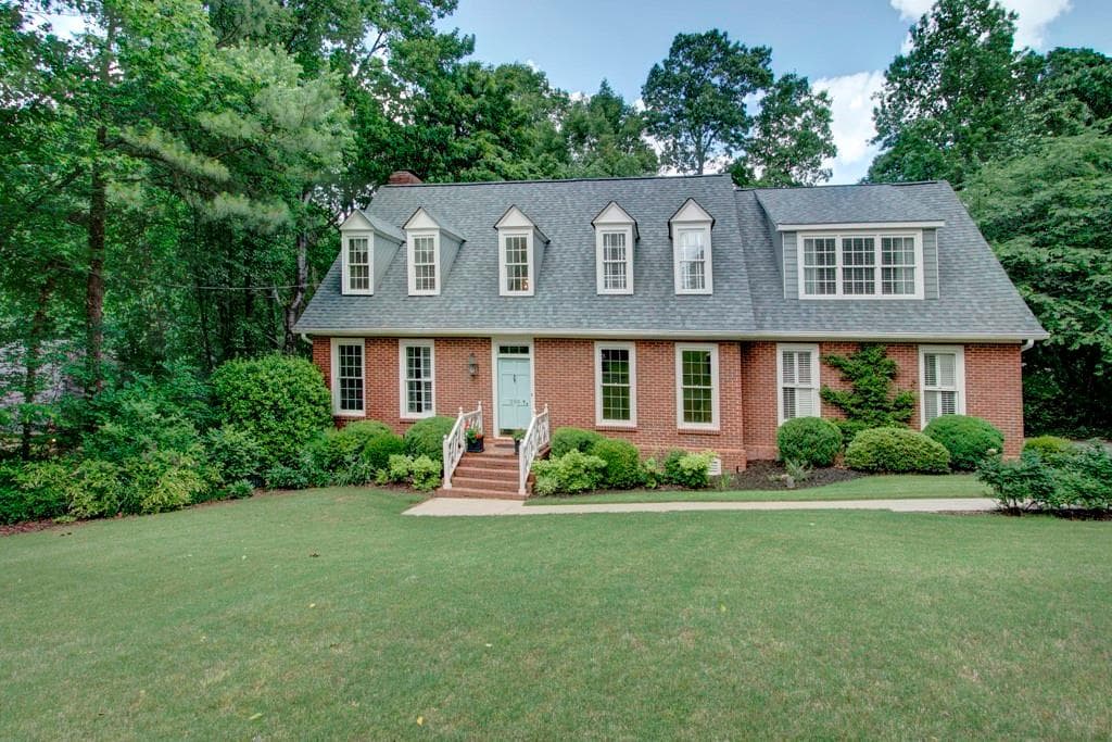 200 Inland Ridge Way, Sandy Springs, GA 30342 — most recent listing photo