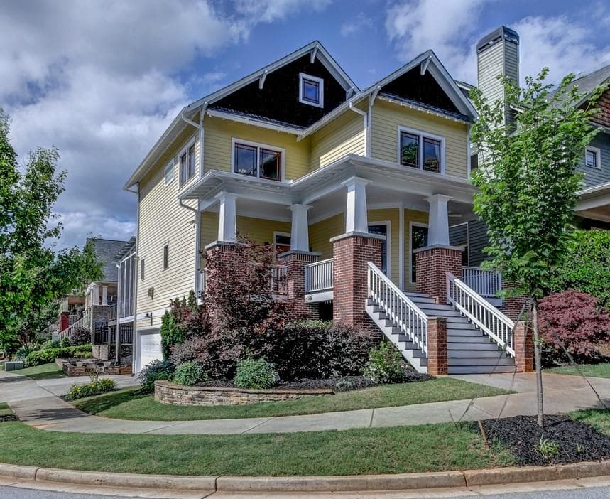 4 bedroom, 2,884 sq ft single family residence sold at 181 Elvan Avenue, Atlanta, GA 30317