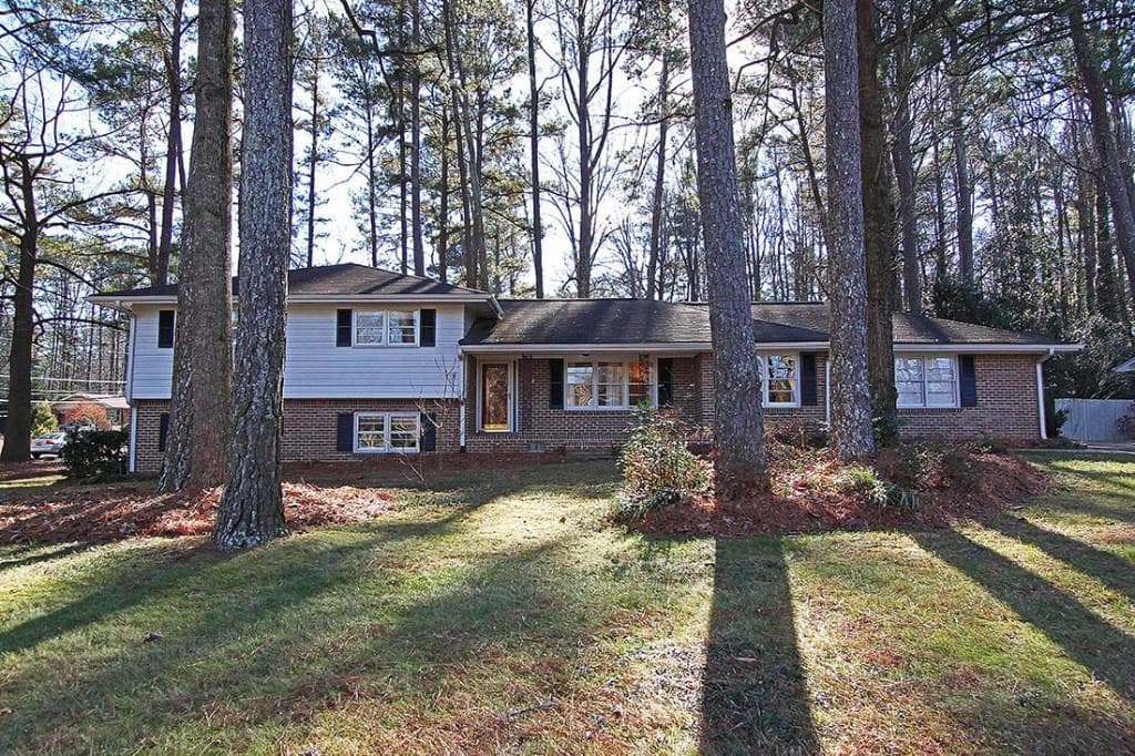 4 bedroom, 2,589 sq ft single family residence sold at 3019 Shenandoah Valley Road, Atlanta, GA 30345