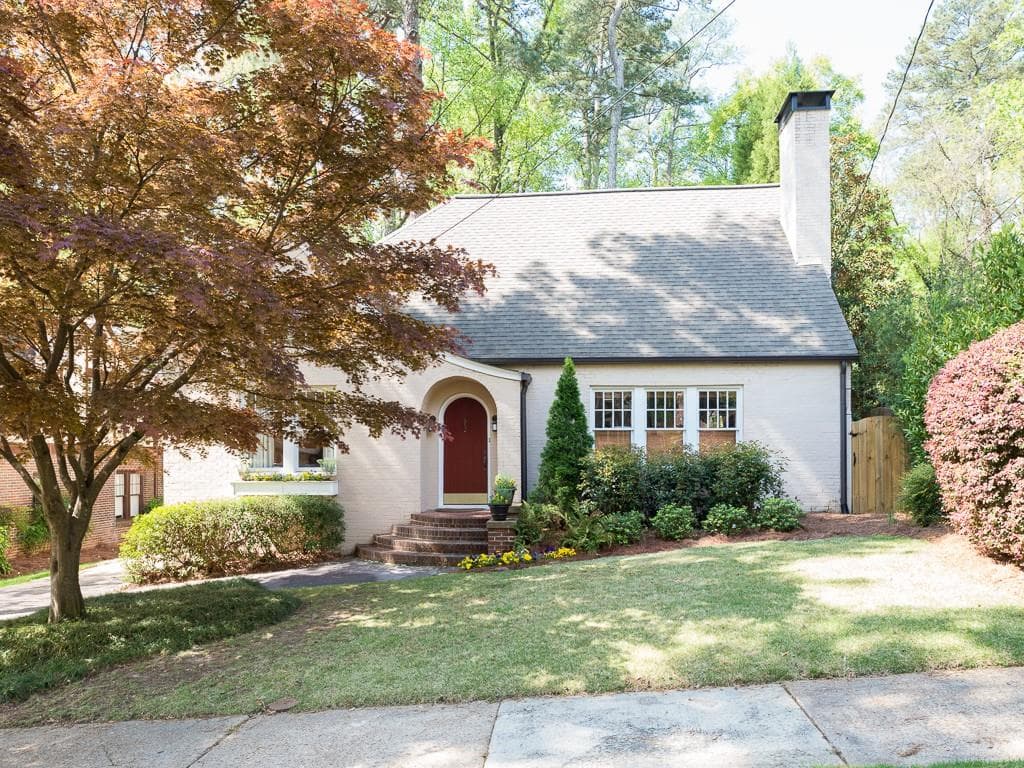 3 bedroom single family residence sold at 1674 N Pelham Road, Atlanta, GA 30324