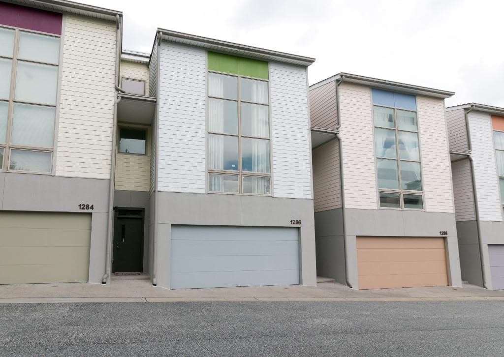 2 bedroom, 1,830 sq ft townhouse sold at 1286 Mackintosh Park 1286, Atlanta, GA 30318