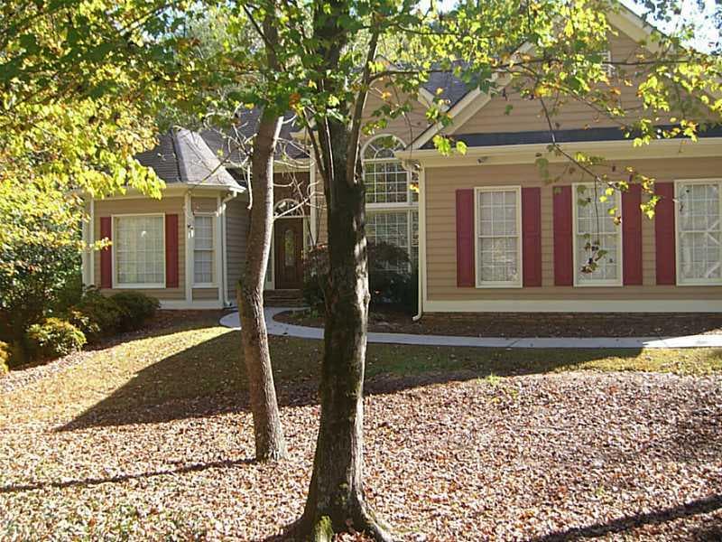 4 bedroom, 1,978 sq ft single family residence sold at 7655 Paces Lane, Gainesville, GA 30506