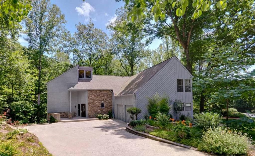 4285 Loch Highland Pass, Roswell, GA 30075 — most recent listing photo