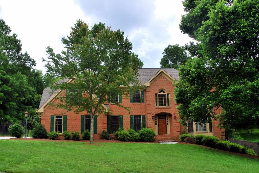 4 bedroom, 3,059 sq ft single family residence sold at 5381 Old Woodall Court, Atlanta, GA 30360
