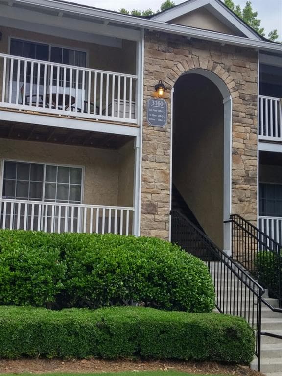 2 bedroom condominium sold at 3160 SEVEN PINES Court 110, Atlanta, GA 30339